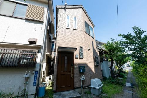 Kamata House Full house stay, Haneda Airport 22min 6 ppl 38sqm