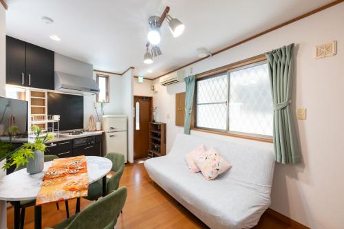 Kamata House Full house stay, Haneda Airport 22min 6 ppl 38sqm