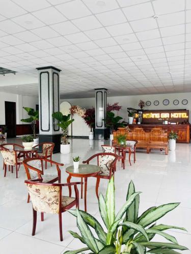 Restaurace v ubytování Hoàng Gia Hotel Bình Định