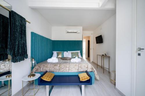 Altamarea - Sea view suitesにあるベッド