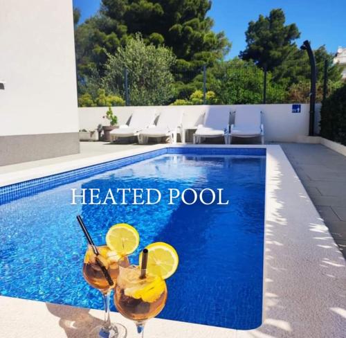 Apartment Adria Relax with private heated pool