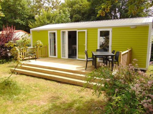 Mobil home 33m², 2 chambres, 6 personnes, Terrasse - API-1-52-474