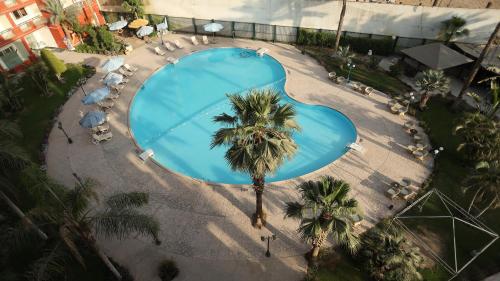 Boudl Grand Pyramids