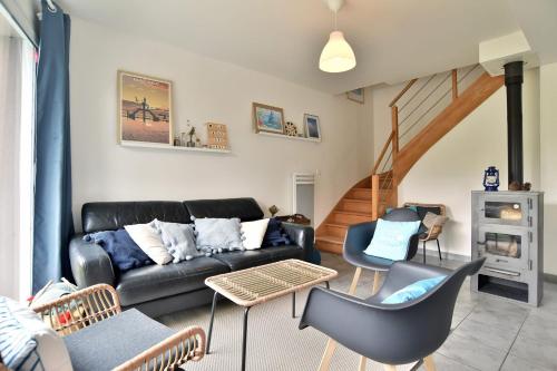 Khu vực ghế ngồi tại Rose des vents - Wifi - Jardin - St Malo