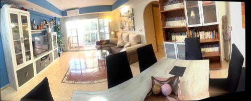 Bonito apartamento céntrico y cerca de la playa.
