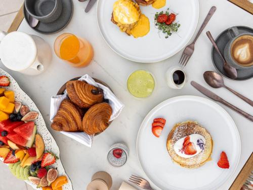 Mad på resortet eller i nærheden