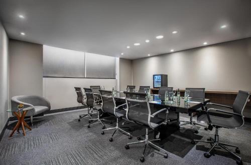 El área de trabajo o centro de convenciones de Meliá Ibirapuera