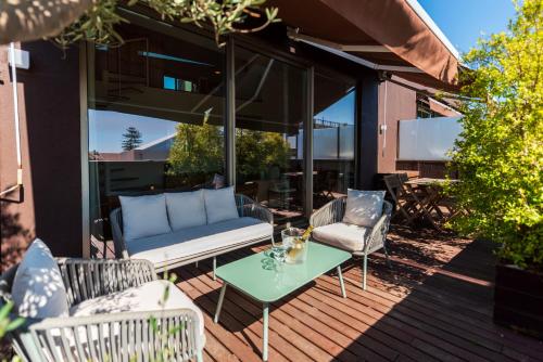 Sunny Loft in Downtown Porto with Private Parking