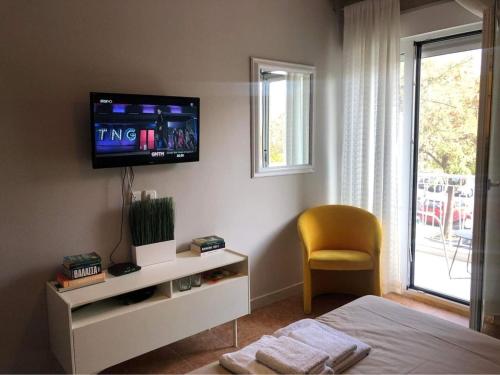 Downtown Thessaloniki 37sm, sunny & refurbished