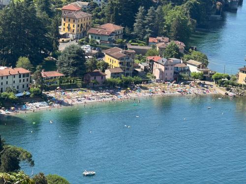 Landskap semula jadi dekat dengan apartmen