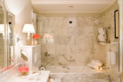 Ένα μπάνιο στο Splendid Venice - Starhotels Collezione