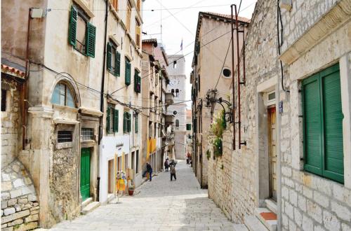 Light filled spacious penthouse in Šibenik city centre
