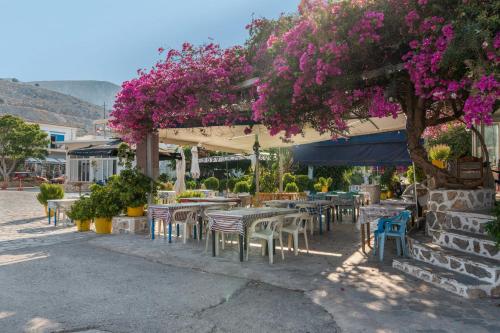 Φωτογραφία από το άλμπουμ του Hotel Galini σε Vathís