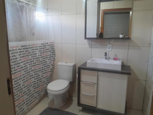 Koupelna v ubytování Hospedagem Domiciliar Lar doce Lar