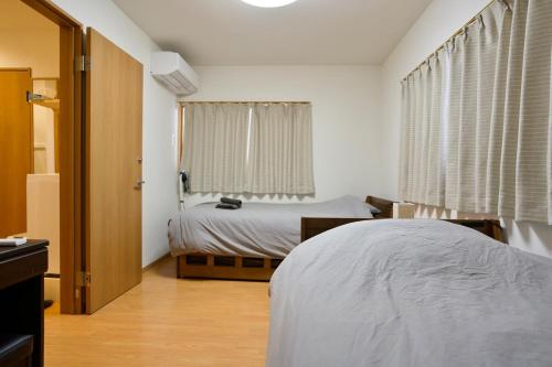 Ueno Hoshi-5 minutes from Iriya Station-1 stop from Ueno station