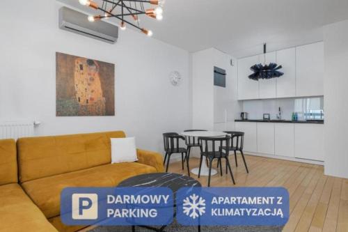 13th Floor Arkadia Apartment by NYX Apart