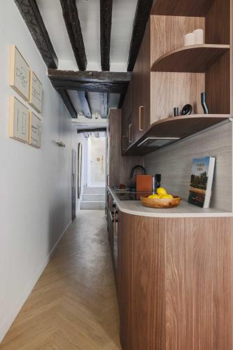 AC Apartment 2BR 6P - Notre-Dame de Paris