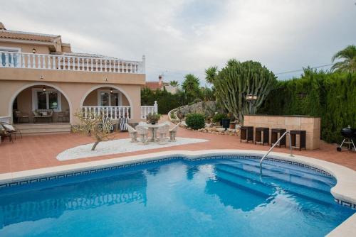 Villa Sol y Sombra Private Pool Escape