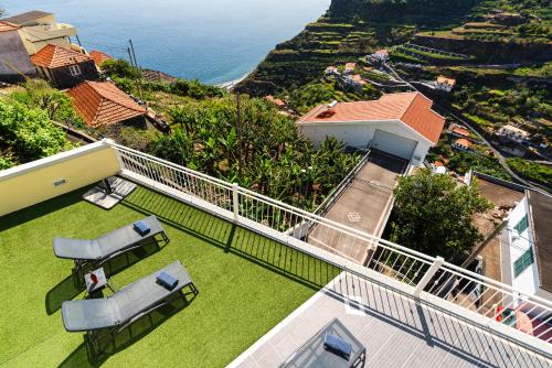 Casa Agrela by Rent2U, Lda Swimming Pool & Jacuzzi