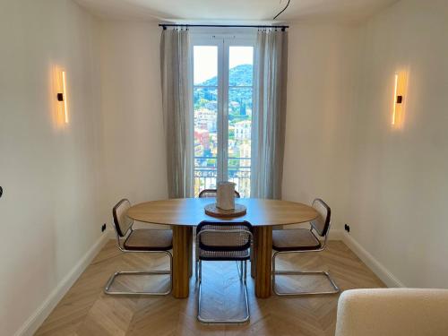 Beautiful and bright 2 rooms