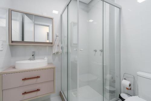 Koupelna v ubytování Residencial Vêneto 1 dorm Achei Gramado