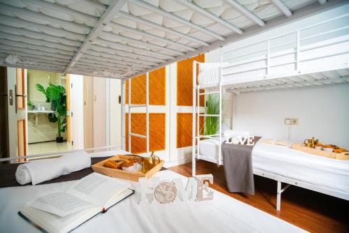 Peaceful Premium Apartment by Turivida