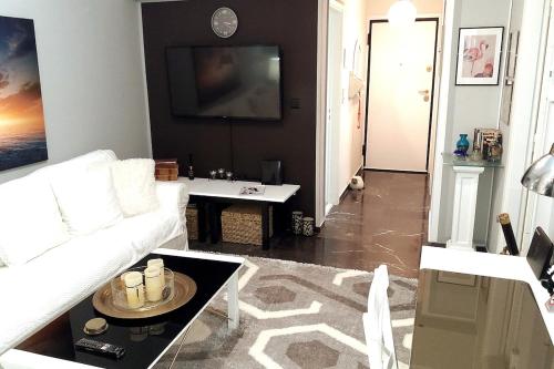 Four Seasons Cozy Apartment Paleo Faliro South Ath