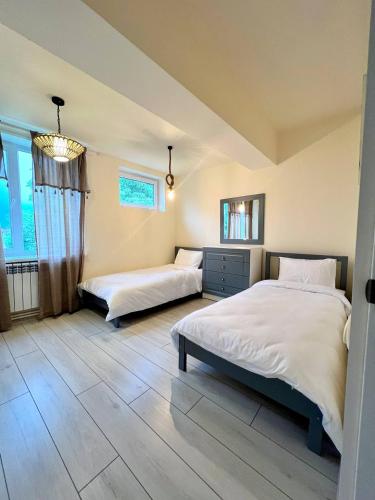 Fotografie z fotogalerie ubytování Manyana Guest House v destinaci Gyulagarak
