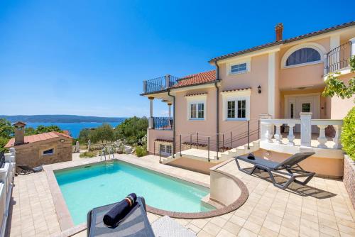 Villa Alex