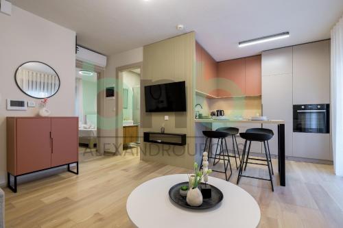 Noelia Suites B2
