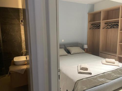 Nea Chora seaside suites