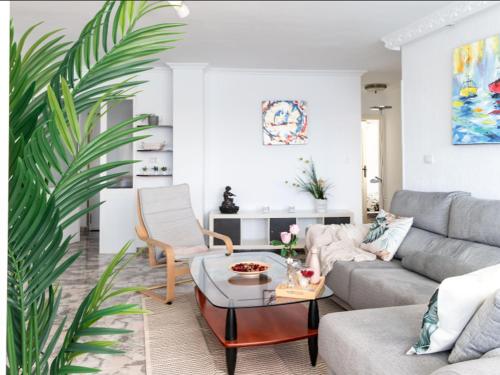 Live Candelaria Atlantic Pearl