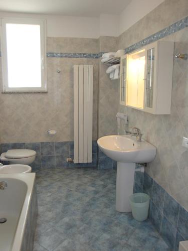 Ένα μπάνιο στο Andoramare B&B