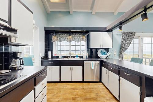 Dapur atau dapur kecil di Sea Dream