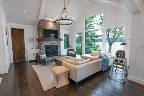 Posezení v ubytování Butterfly Lake House | Cozy & Peaceful Stay