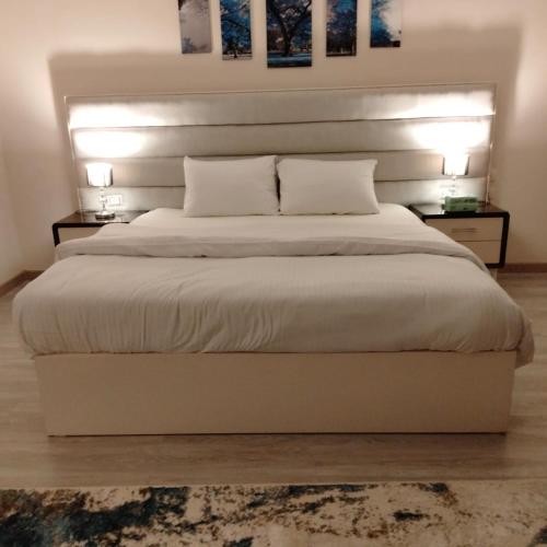 Luxury in New Giza Exclusive views with full hotel services Near The Grand Museum