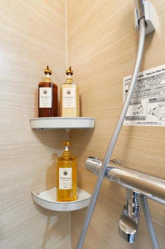 BSY101 Iriya 4 Min, Walk to Ueno, Spacious 3BR Duplex, Sleeps 9