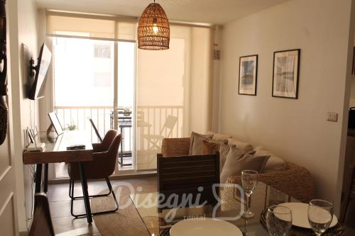Гостиная зона в Departamento Central Copiapo, 6 personas, 3 habitaciónes Disegni 09