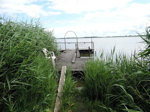Lakeside Agritourism Retreat in Ko czewo