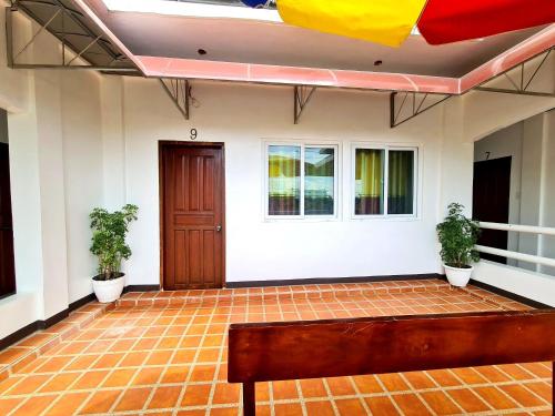 Kemudahan pingpong di Alona Rose Hotel by SMS Hospitality atau berdekatan