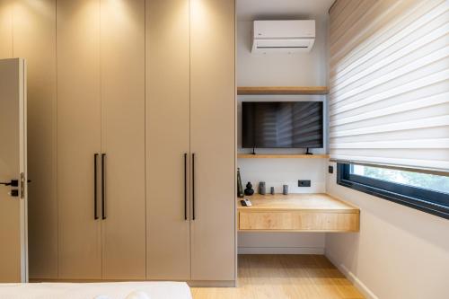 151Patision Smart Suite in the Heart of Athens2B