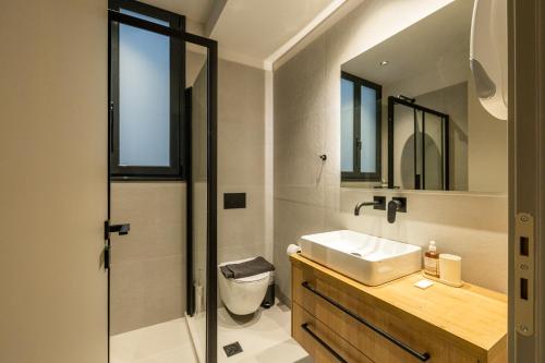 151Patision Business Suite in the Heart of Athens5