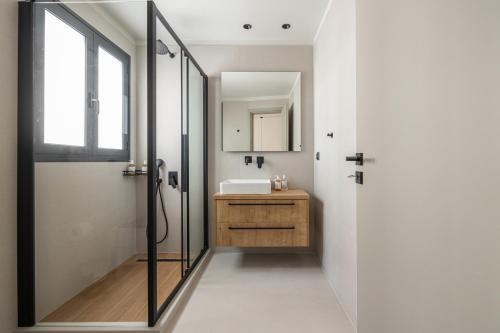 151Patision Penthouse Suite in the Center of Athens