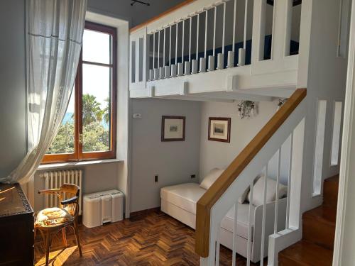 Χώρος καθιστικού στο See The Sea B&B