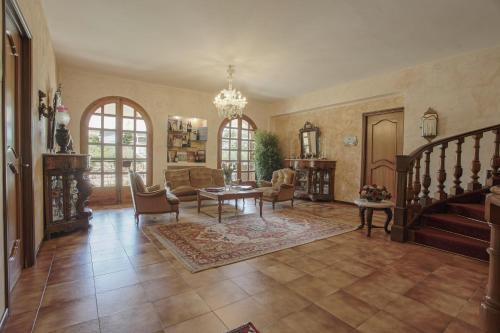 Χώρος καθιστικού στο Villa Diana