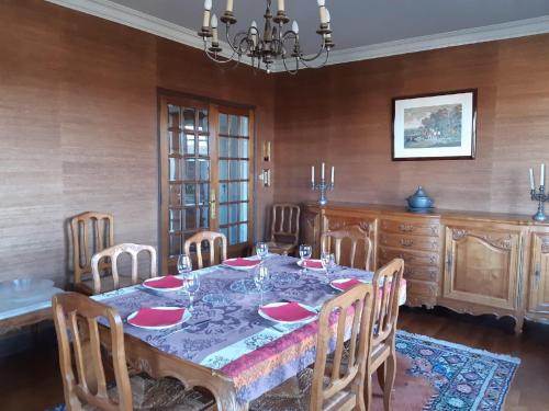 Φωτογραφία από το άλμπουμ του Quaint Holiday Home with Garden σε Payzac