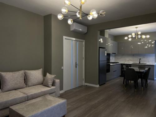 Η κουζίνα ή μικρή κουζίνα στο Green City Resort