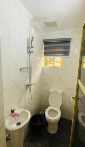 Un baño de Cosy lovely studio apartment in Lagos