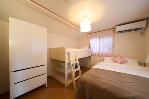 Sandy's Guest House - 3BR Entire House near Haneda airport and Central Tokyo