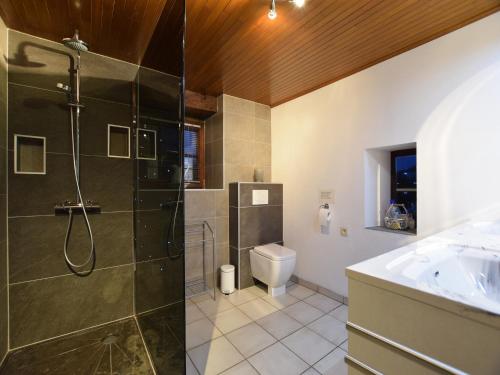 Ένα μπάνιο στο Cozy Nimbermont Home